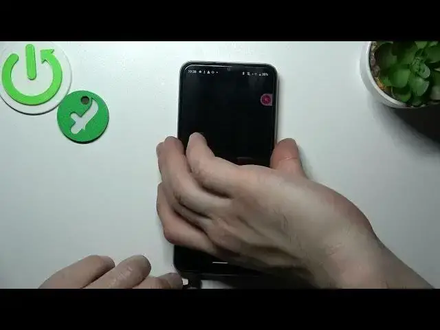 'Video thumbnail for Realme C33 - How To Connect Headphones'
