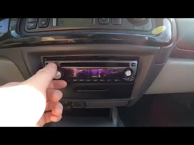 'Video thumbnail for How to Change Radio Frequency in Mitsubishi Pajero III ( 2000 – 2006 ) | Switch Between AM/FM'