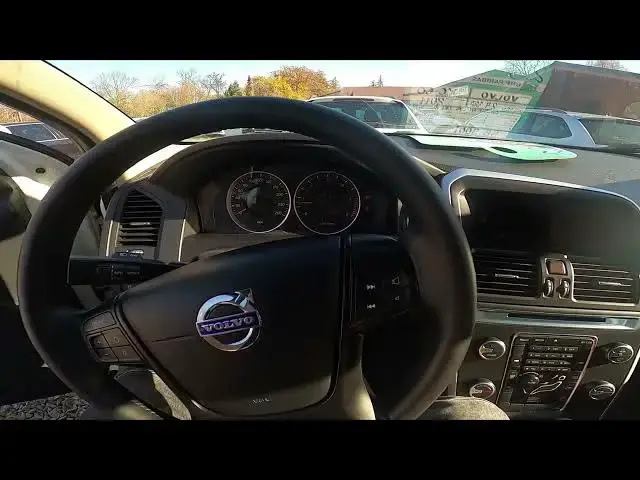 'Video thumbnail for How to Change Radio Frequency in Volvo XC60 I ( 2008 – 2017 ) | Switch Between AM/FM'