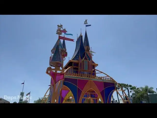 'Video thumbnail for The Silly Song Clip | Disneyland Resort 70th Celebration Esplanade Music 4K'