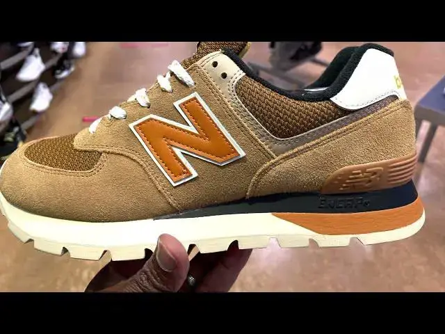 'Video thumbnail for Quick Look At New Balance 574 Workwear & Buy It Now'