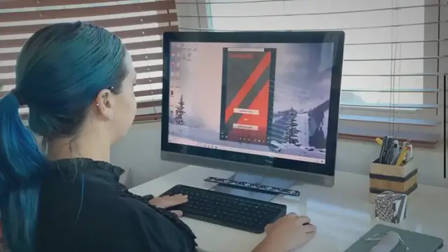 'Video thumbnail for Average Hourly Rate for Freelance Graphic Designers'
