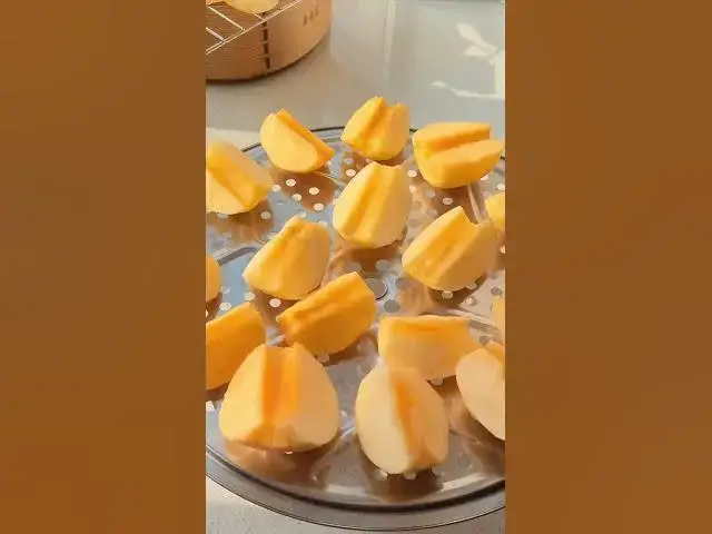 'Video thumbnail for How To Dry Apples In The Air Fryer'