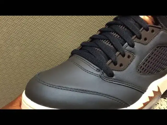 'Video thumbnail for Air Jordan 5 Retro Bronze Quick First Look'