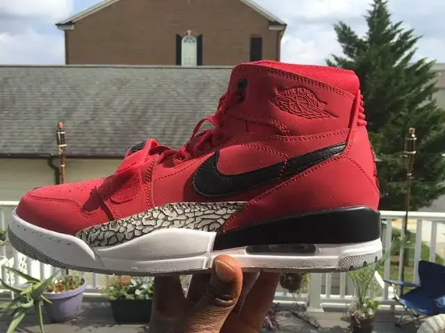 'Video thumbnail for Quick Look At The Don C  Air Jordan 312 Legacy Toro Red Black | Buy It Now'