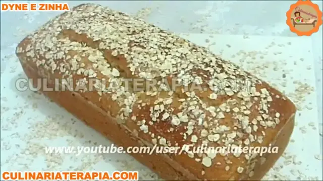 'Video thumbnail for PÃO INTEGRAL DE AVEIA E MEL FEITO NA BATEDEIRA OU LIQUIDIFICADOR, SEM SOVAR'