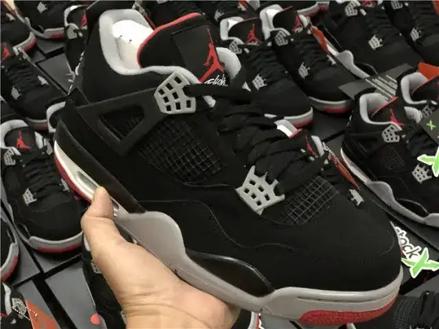 'Video thumbnail for Beware of The Fake Air Jordan 4 Black Red “Bred”, How To Identify It Quickly?'