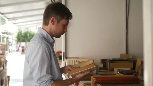 'Video thumbnail for The psychology of bookstore customer service'