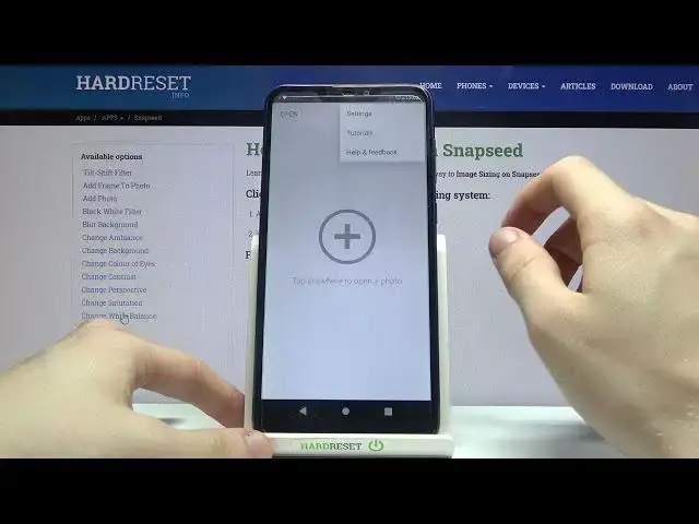 'Video thumbnail for How to Resize Image on Snapseed App'