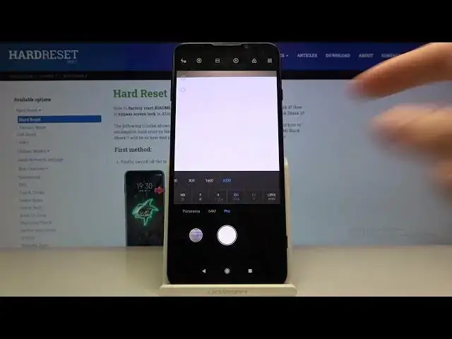 'Video thumbnail for How to Use Camera in XIAOMI Black Shark 3 -  Enable Camera Pro Mode'