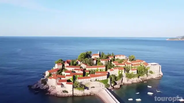 'Video thumbnail for 17 Most Beautiful Countries in Europe - Travel Video (720p 30fps)'