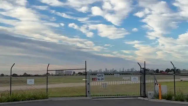 'Video thumbnail for Flying in the Cockpit of a Private Plane'