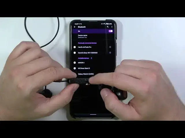 'Video thumbnail for How to Activate Pairing Mode in Marshall Minor II? Turn On Pairing Mode Manually in Marshal Minor II'