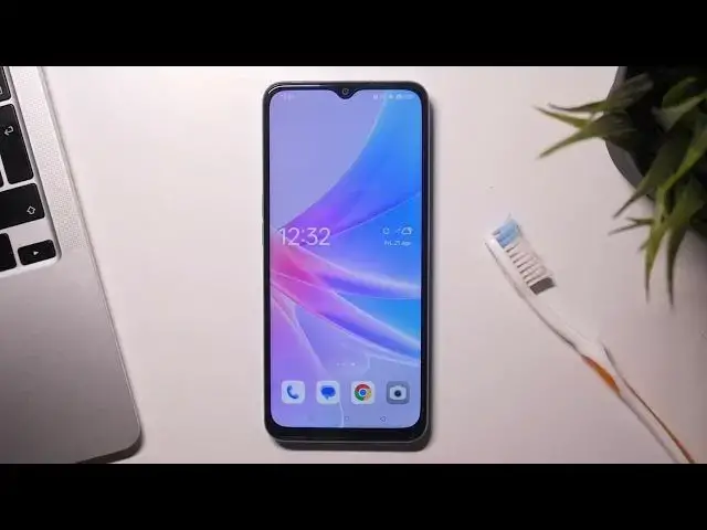 'Video thumbnail for How to Clean USB with Household Items in Oppo A78 - Remove Dirt from USB Port'