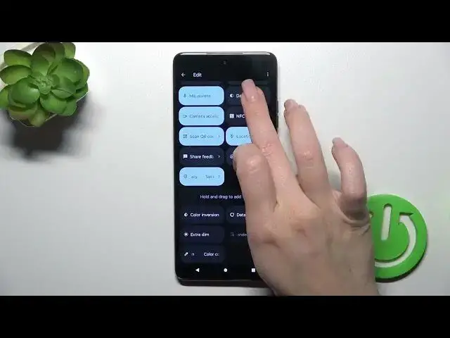 'Video thumbnail for How to Edit Notification Panel Shortcuts on MOTOROLA Edge 40 Neo'