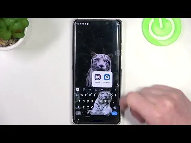 'Video thumbnail for How To Create Home Screen Folders On Motorola Edge 40 Pro'