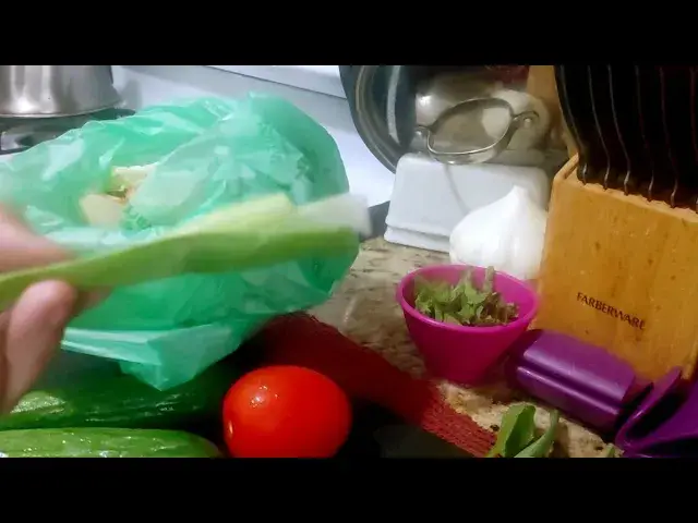 'Video thumbnail for Countertop Organics Compost Container'