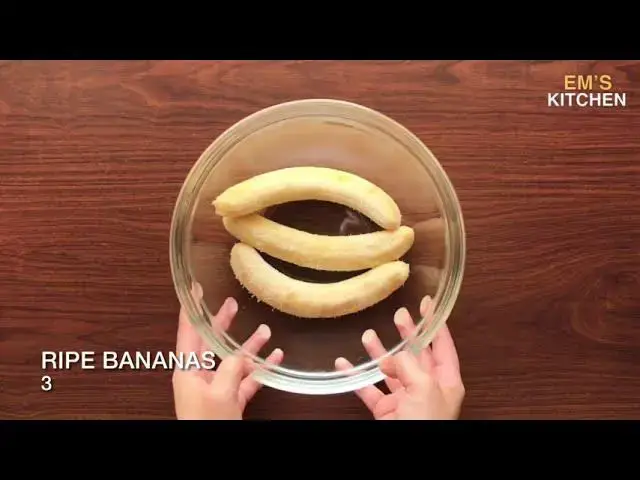 'Video thumbnail for Moist and Delicious Chocolate Chip Banana Bread Recipe'
