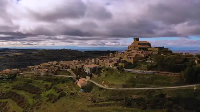 'Video thumbnail for Top 10 Things To Do in Spain'