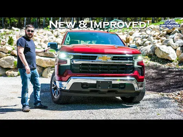 'Video thumbnail for 馃馃 NEW SILVERADO HAS AWESOME NEW FEATURES - 2022 Chevy Silverado LT w/ 2.7L'