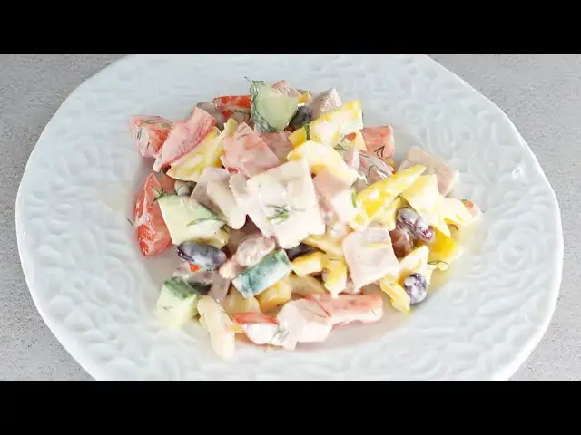 'Video thumbnail for Make This Delicious Bean and Ham Salad Recipe in Minutes!'