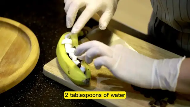 'Video thumbnail for Spinach-Avocado Smoothie_ A Creamy & Nutrient-Pack'