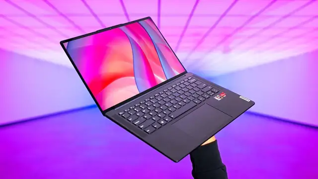 'Video thumbnail for Lenovo Yoga Slim 7 Pro X Unboxing'