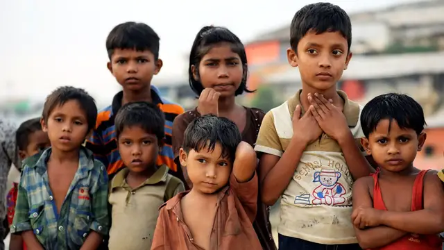 'Video thumbnail for Rohingya facing ‘lost generation’ of children out of school'