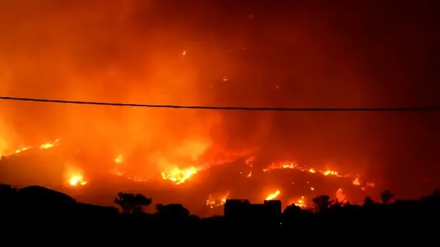'Video thumbnail for Wildfires force more evacuations in Turkiye and Greece'