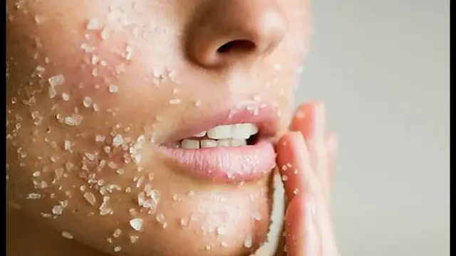 'Video thumbnail for 6 Things You Should Never Put On Your Face'