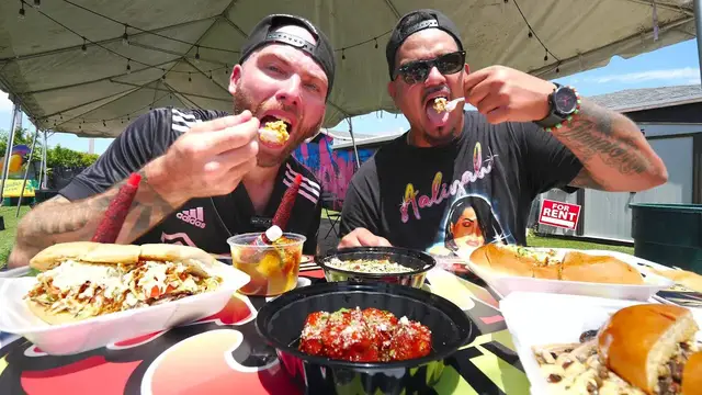 'Video thumbnail for 11 a.m. LATIN AMERICAN STREET FOOD!! Pan con Bistec & Queso Frito in Miami, Florida!!'