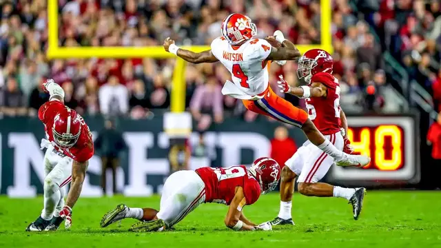 'Video thumbnail for Craziest “Sky High” Moments in College Football'