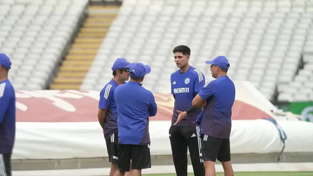 'Video thumbnail for Shubman Gill trains with India ahead of 2nd Test against England'