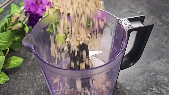 'Video thumbnail for The best diet cake with oats_ apple and zucchini_ You will want to make it every day_馃槏(720P_HD)'
