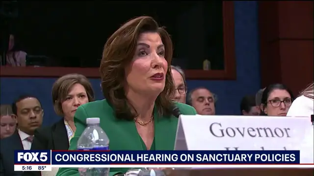 'Video thumbnail for Gov. Kathy Hochul gets grilled for New York sanctuary policies'