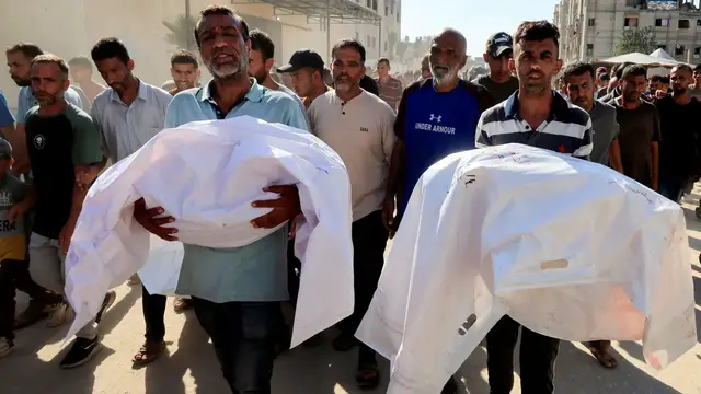'Video thumbnail for Israel launches attacks across Gaza as ceasefire talks set to resume'