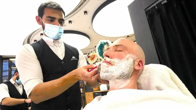 'Video thumbnail for Luxurious LEBANESE HAIRCUT EXPERIENCE!! Haircut, Shave & Massage in Beirut | Lebanon'