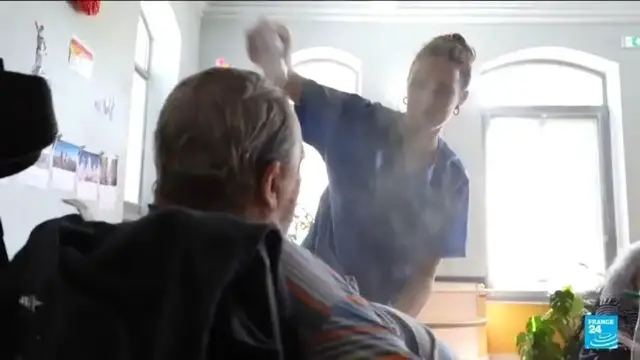 'Video thumbnail for France protects vulnerable populations amid extreme heat'