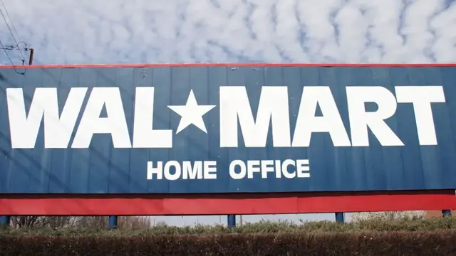 'Video thumbnail for Walmart employees want 3 things: Sunlight, parking, and food'