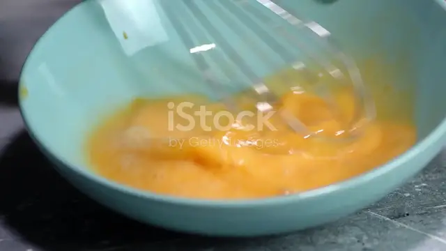 'Video thumbnail for invideo-ai-1080 Espagueti César Cremoso_ ¡La Pasta Que D 2025-06-13'