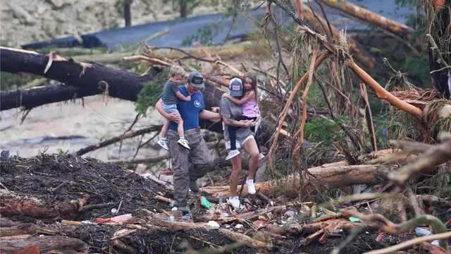 'Video thumbnail for Father's desperate search for daughter after deadly floods hit Texas camp'