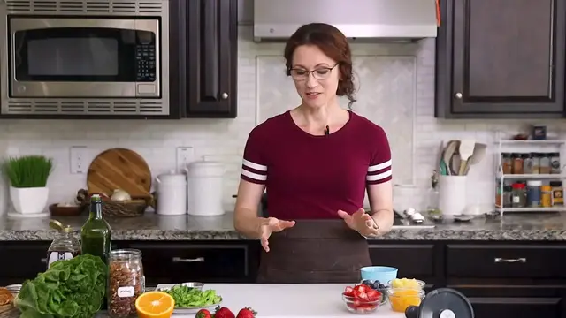 'Video thumbnail for Poppyseed Salad _ Easy Panera Strawberry Copycat _ High-Protein(720P_HD)'