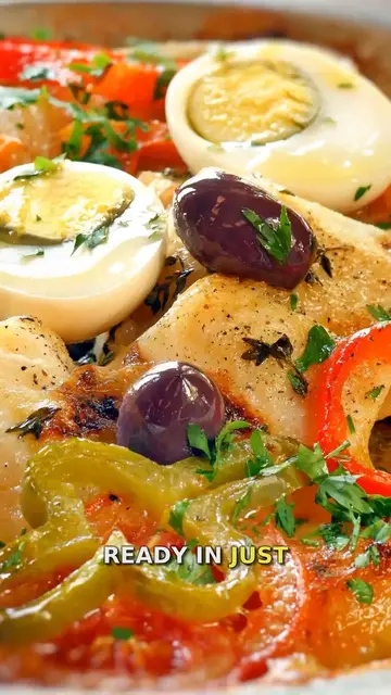 'Video thumbnail for Mediterranean Chicken Zucchini Bake – Easy & Flavorful!'