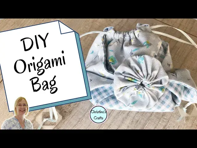 'Video thumbnail for How to Easily Sew an Origami Bag Pouch from 2 Fabric Squares'