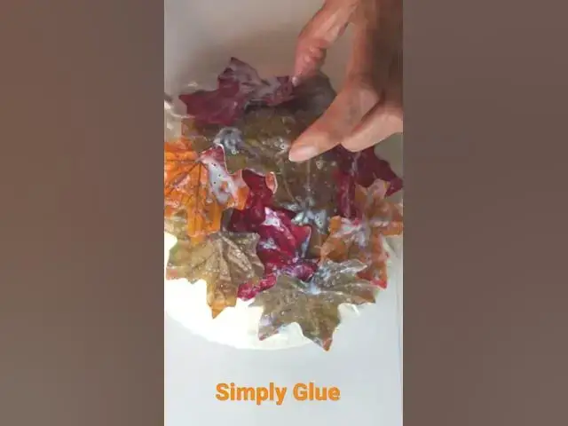 'Video thumbnail for Easy Autumn Leaf Bowl - craft idea'