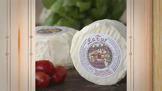 'Video thumbnail for La Tur Cheese: What is and how is made'