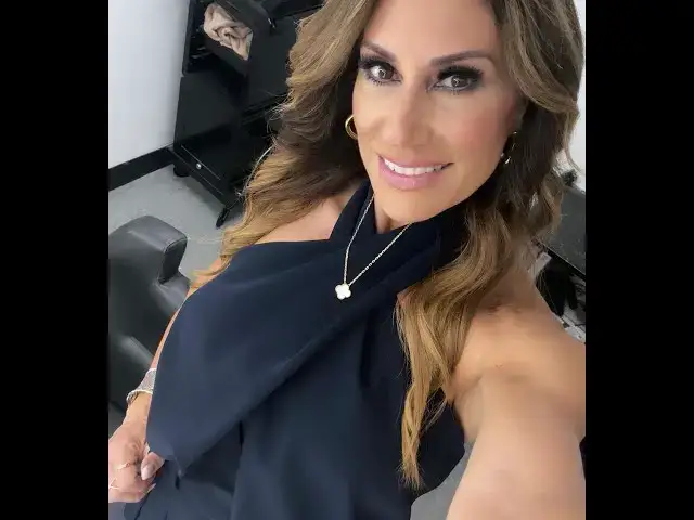 'Video thumbnail for Tina Cervasio Bio, Wiki, Age, Parents, Husband, NESN, FOX 5, Family #fox5 #foxnews #journalism'