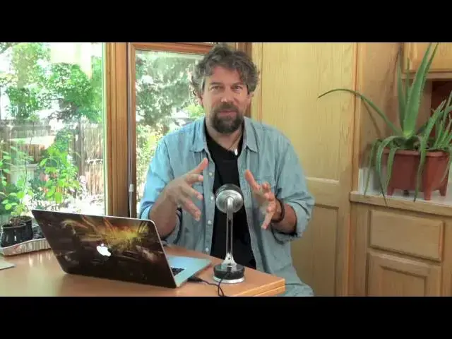 'Video thumbnail for Dave Taylor Reviews the Blue Microphone "Nessie"'