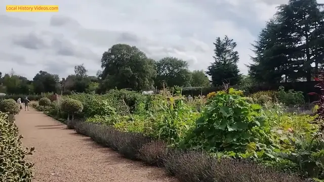 'Video thumbnail for Ham House at Richmond (London)_ Visit this famous house seen in a lot of big films & TV shows!'