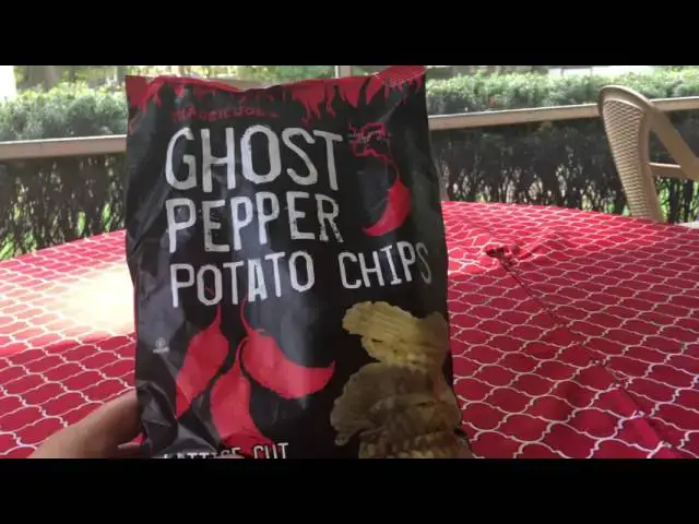'Video thumbnail for Trader Joe's Ghost Pepper Potato Chips'